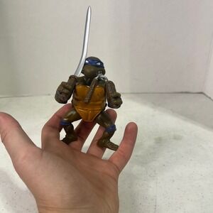 Vintage 1988 TMNT Leonardo Action Figure Playmates Toys Blue Bandana Katana